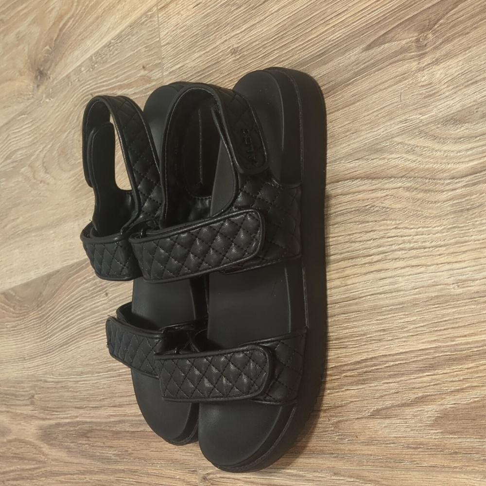 Aldo strappy sandals